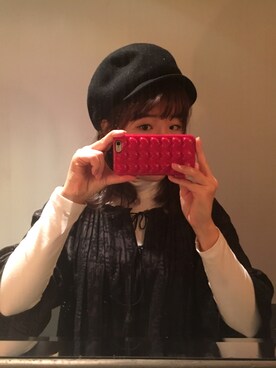 「MARC JACOBS（マークジェイコブス）のアイテム（PC・スマホグッズ/家電）」を使った、はるかさん（レディース・161cm）の冬コーディネート