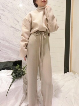 黃芫さんのコーディネート