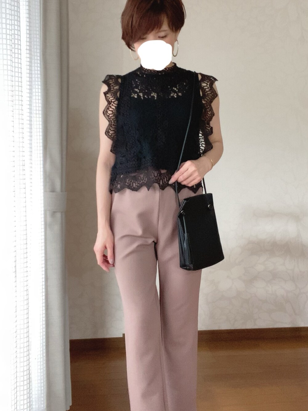 「GLOBAL WORKのアイテム（パンツ、ブラウン系）」を使った、zさん（レディース・154cm）の夏コーディネートの1枚目の写真