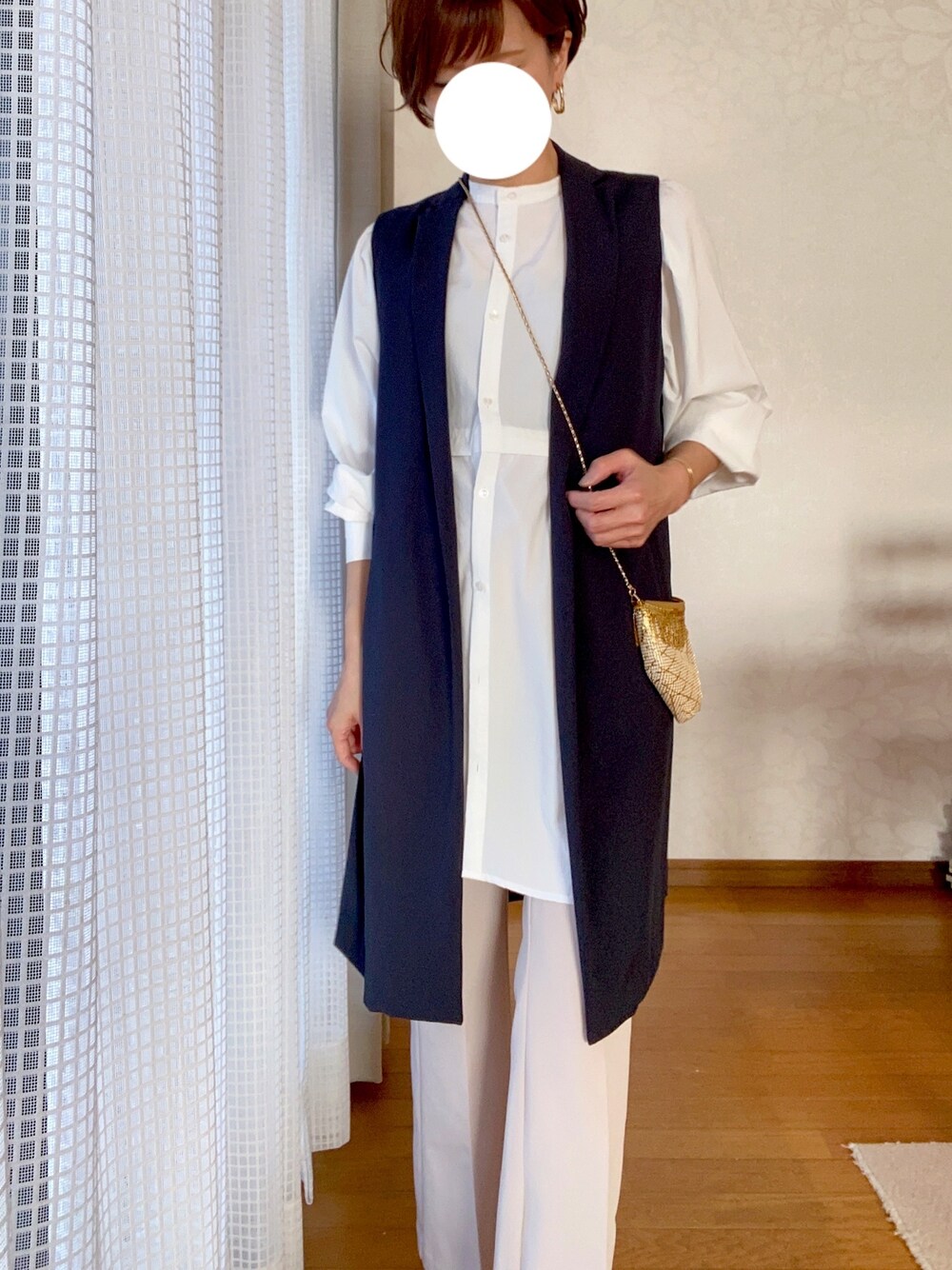「COMME CA ISMのアイテム（ベスト、ブルー系）」を使った、zさん（レディース・154cm）の冬コーディネートの1枚目の写真