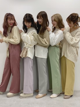 ayame💄💕さんの「カラースラックスパンツ（one after another NICE CLAUP）」を使ったコーディネート