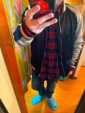「ZARA（ザラ）のアイテム（スカジャン）」を使った、wear69さん（メンズ・167cm）の春コーディネート