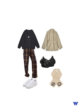 「LouisVuitton」｜「アイテム（その他アウター）」を使った、coniさん（レディース・154cm）の冬コーディネート