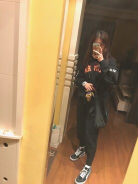 「VANS（バンズ）のアイテム（アクセサリー）」を使った、Chanさん（レディース・168cm）の秋コーディネート