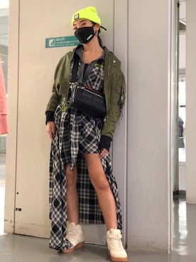 「DIESEL（ディーゼル）のアイテム（その他アウター）」を使った、Yさん（レディース・164cm）の秋コーディネート