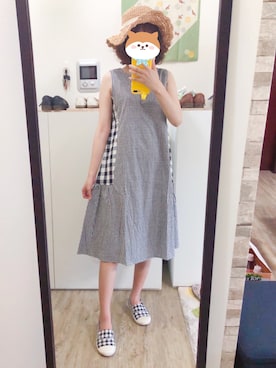 「海」｜「アイテム（ジャンパースカート）」を使った、momoさん（レディース・155cm）の秋コーディネート