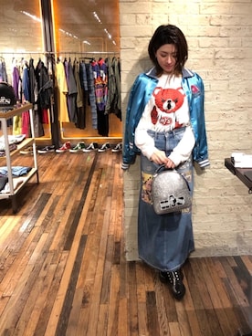 「アイテム（バックパック/リュック、シルバー系）」を使った、girikoさん（レディース・165cm）の春コーディネート