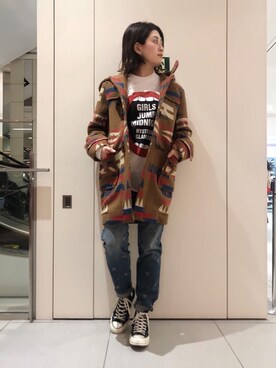 「アイテム（ダッフルコート、ブラウン系）」を使った、girikoさん（レディース・165cm）の冬コーディネート