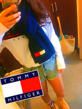 「TOMMY HILFIGER（トミーヒルフィガー）のアイテム（マフラー）」を使った、アユさん（レディース・163cm）の冬コーディネート