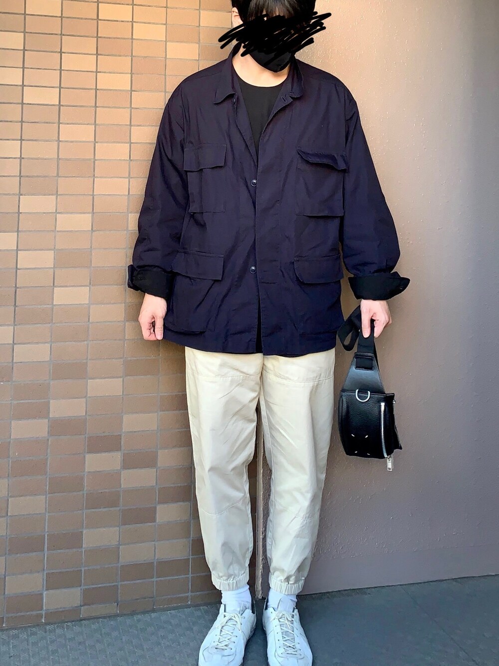 「GU、MB、UNIQLO、ジャーマントレーナー、Maison Margiela、ootd、春コーデ」｜「GUのアイテム（ミリタリージャケット、ブルー系）」を使った、asshiiiiiさん（メンズ・180cm）の冬コーディネートの1枚目の写真