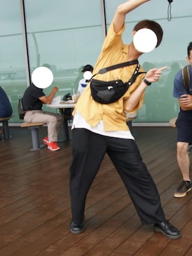 「CONVERSE TOKYO（コンバーストウキョウ）のアイテム（ボディバッグ/ウエストポーチ）」を使った、［riku］さん（メンズ・172cm）の秋コーディネート