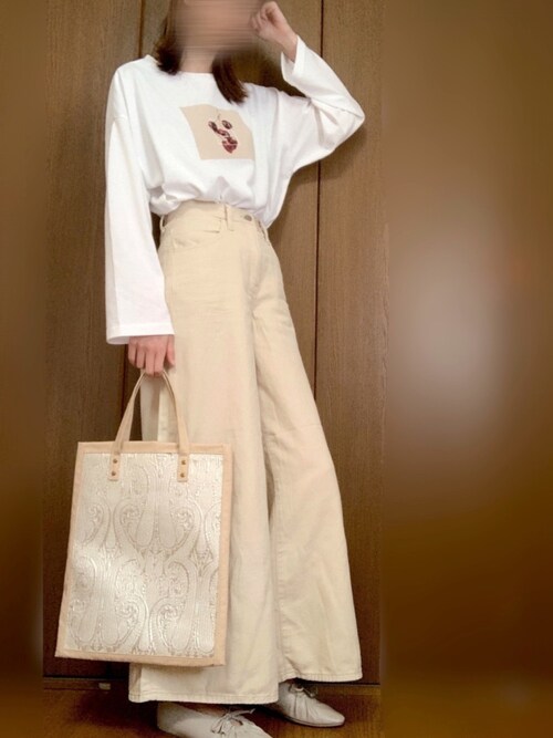 ユニクロ ハイライズ スーパー ワイド ジーンズ