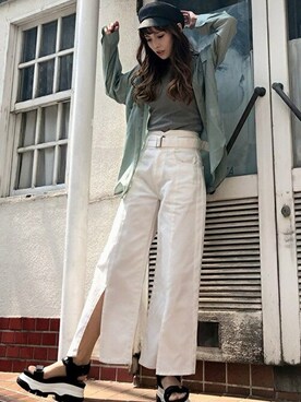 「CECIL McBEE（セシルマクビー）のアイテム（サンダル）」を使った、cecilmcbee_staffさん（レディース・167cm）の春コーディネート