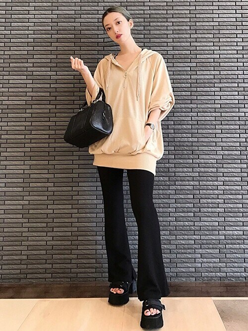 Cecil Mcbeececilmcbee Staffさんのパーカーを使ったコーディネート Zozotown