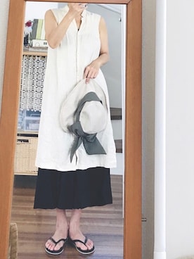 「Arnold Palmer（アーノルドパーマー）のアイテム（ビーチサンダル）」を使った、Ms          mfha3t2mさん（レディース・160cm）の夏コーディネート