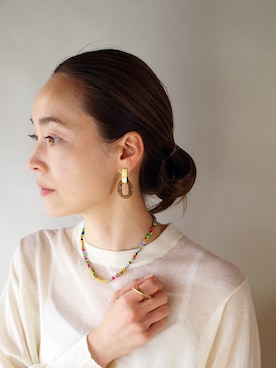 「アイテム（アクセサリー、グリーン系）」を使った、ISOLATION JEWELRYさん（レディース・159cm）の春コーディネート