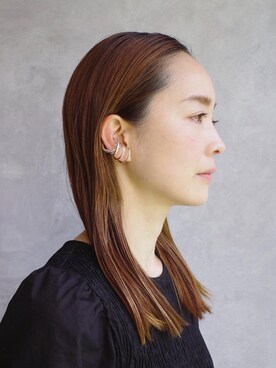 「アイテム（イヤーカフ）」を使った、ISOLATION JEWELRYさん（レディース・159cm）の春コーディネート