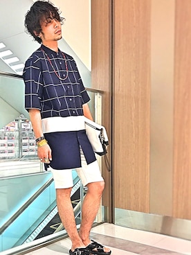 「アイテム（クラッチバッグ）」を使った、織田 将太さん（メンズ・170cm）の春コーディネート