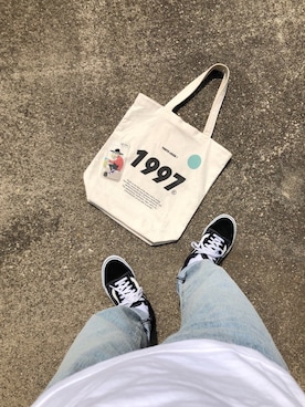 トートバッグを使った 置き画 のメンズ人気ファッションコーディネート Wear