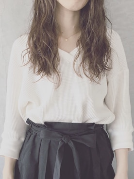 「6（ロク）のアイテム（トップス、ホワイト系）」を使った、hamazi／代官山 Am bestenさん（レディース・152cm）の冬コーディネート