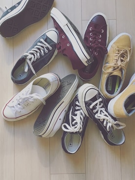 「CONVERSE（コンバース）のアイテム（スニーカー、ホワイト系）」を使った、hamazi／代官山 Am bestenさん（レディース・152cm）の冬コーディネート