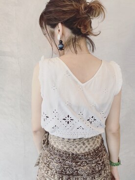 「no brand（ノーブランド）のアイテム（Tシャツ/カットソー、ホワイト系）」を使った、hamazi／代官山 Am bestenさん（レディース・152cm）の秋コーディネート