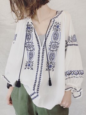 「JOURNAL STANDARD（ジャーナルスタンダード）のエンブロイダリーブラウス_#（シャツ/ブラウス、ホワイト系）」を使った、hamazi／代官山 Am bestenさん（レディース・152cm）の秋コーディネート