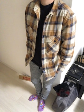 「LGBT」｜「アイテム（ジャケット/アウター）」を使った、lonewolf- FTXさん（レディース・161cm）の冬コーディネート