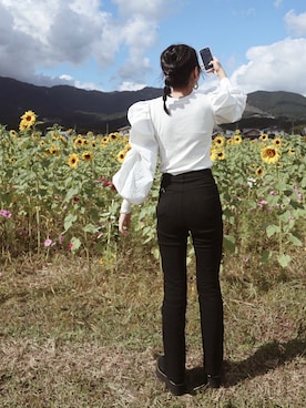 「GRL（グレイル）のフリンジヘムフレアパンツ（その他パンツ、ブラック系）」を使った、canonさん（レディース・166cm）の秋コーディネート