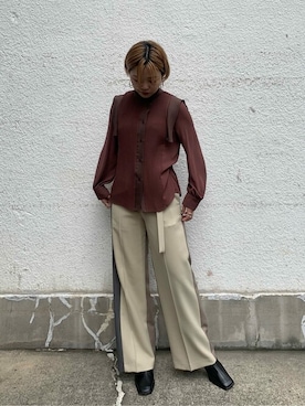 「UNITED TOKYO（ユナイテッドトウキョウ）のハイネックプリーツブラウス（シャツ/ブラウス、ブラウン系）」を使った、eeeena2828さん（レディース・163cm）の秋コーディネート