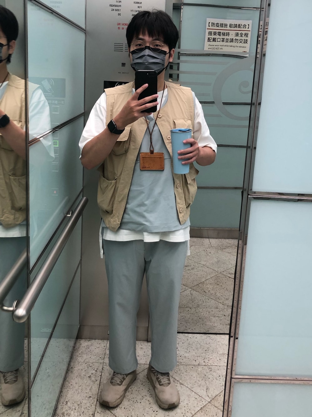 「Taipei 101、ootd、夏」｜「COPのアイテム（チノパンツ、ブルー系）」を使った、謝慶潭 Jim Hsieh さん（メンズ・179cm）の春コーディネートの1枚目の写真
