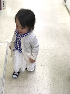 「アイテム（シャツワンピース）」を使った、えりんこさん（キッズ・80cm）の春コーディネート