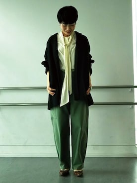 「ボウタイ」｜「アイテム（ピーコート）」を使った、DRESSTERIORさん（レディース・162cm）の秋コーディネート