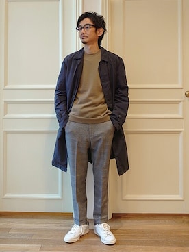 「スタンスミス」｜「アイテム（ステンカラーコート）」を使った、DRESSTERIORさん（メンズ・170cm）の秋コーディネート