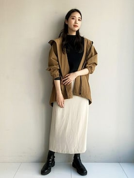 「フードコート」｜「アイテム（ブルゾン）」を使った、DRESSTERIORさん（レディース・172cm）の春コーディネート