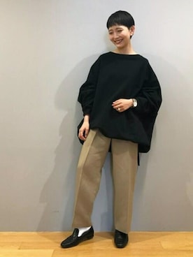 「COGTHEBIGSMOKE（コグザビッグスモーク）のアイテム（スウェット）」を使った、DRESSTERIORさん（レディース・158cm）の春コーディネート