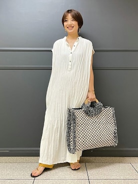 「sara mallika（サラ マリカ）のアイテム（バッグ）」を使った、DRESSTERIORさん（レディース・154cm）の春コーディネート