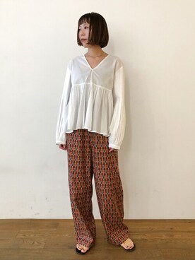 「アイテム（サンダル、ゴールド系）」を使った、DRESSTERIORさん（レディース・155cm）の春コーディネート