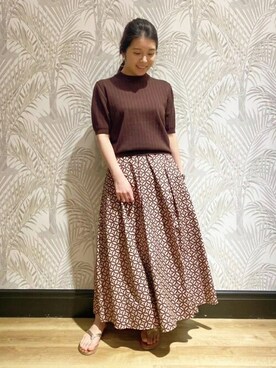 「アイテム（サンダル、ゴールド系）」を使った、DRESSTERIORさん（レディース・157cm）の春コーディネート