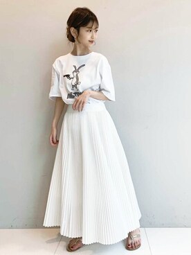 「アイテム（サンダル、ゴールド系）」を使った、DRESSTERIORさん（レディース・160cm）の春コーディネート