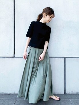 「アイテム（サンダル、ゴールド系）」を使った、DRESSTERIORさん（レディース・160cm）の春コーディネート