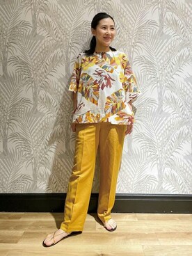 「アイテム（サンダル、ゴールド系）」を使った、DRESSTERIORさん（レディース・158cm）の春コーディネート