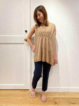 「アイテム（サンダル、ゴールド系）」を使った、DRESSTERIORさん（レディース・156cm）の春コーディネート