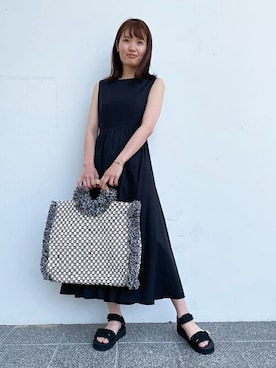 「sara mallika（サラ マリカ）のアイテム（バッグ）」を使った、DRESSTERIORさん（レディース・170cm）の春コーディネート