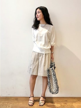 「sara mallika（サラ マリカ）のアイテム（バッグ）」を使った、DRESSTERIORさん（レディース・160cm）の春コーディネート