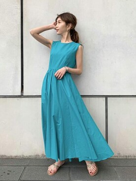 ワンピース ドレスを使った ﾀｰｺｲｽﾞﾌﾞﾙｰ の人気ファッションコーディネート 季節 6月 8月 Wear