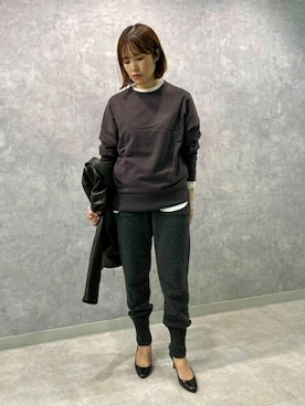「チャコール」｜「アイテム（ライダースジャケット）」を使った、DRESSTERIORさん（レディース・161cm）の秋コーディネート