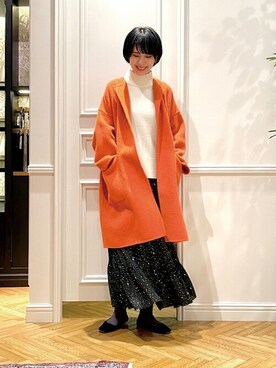 「アイテム（チェスターコート、オレンジ系）」を使った、DRESSTERIORさん（レディース・164cm）の秋コーディネート