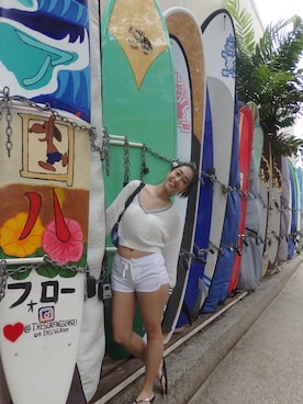 「ARMANI EXCHANGE（アルマーニエクスチェンジ）のアイテム（ビーチサンダル）」を使った、keinaさん（レディース・165cm）の夏コーディネート