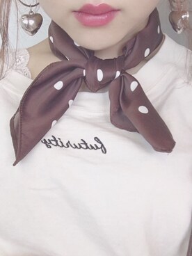 miyamaiさんの「ロゴ刺繍ロールアップTシャツ」を使ったコーディネート